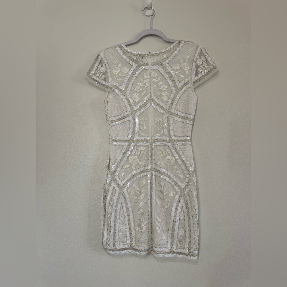Lulus White Sequin Beaded Embroidered Bodycon Mini Dress Size‎ Small (730) - Picture 2 of 15